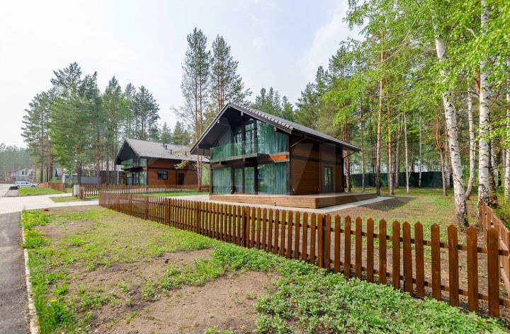 Коттедж 185 м² на участке 13 сот.