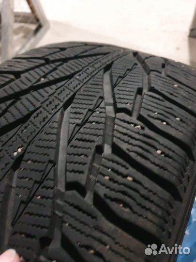 Nokian Tyres Hakkapeliitta R2 225/55 R18