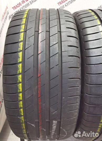 Goodyear EfficientGrip 225/40 R18 92W