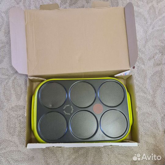 Блинница Tefal PY559312 новая