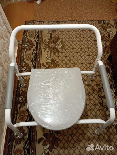 Кресло туалет для пожилых
