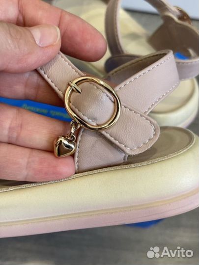 Сандалии для девочки 26 размер