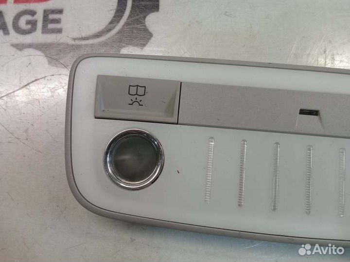 Плафон подсветки салона задний Mercedes-Benz