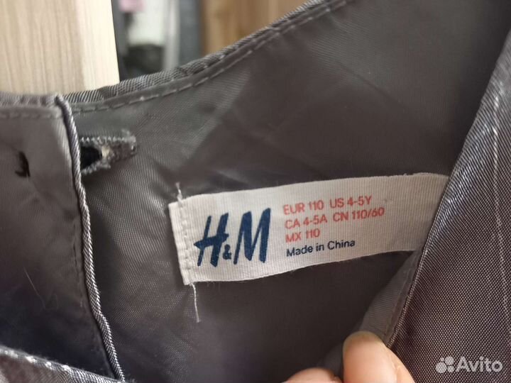 Нарядное платье для девочки на 4-5 лет, бренд H&M