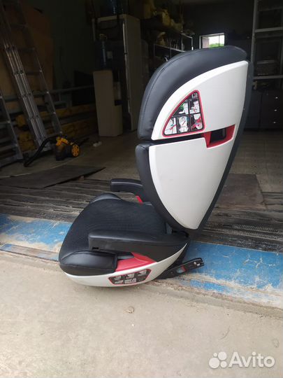 Автокресло Babyton Comfort Fix Eco