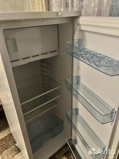 Холодильник бирюса