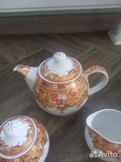 Сервиз праздничный чайный на 6 персон