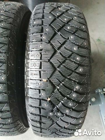 Nitto Therma Spike 225/65 R17 106T