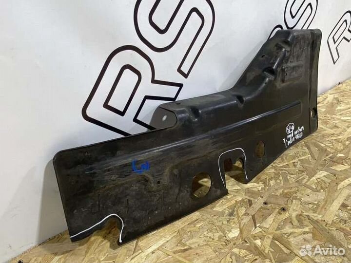 Защита двигателя правая Opel Astra J