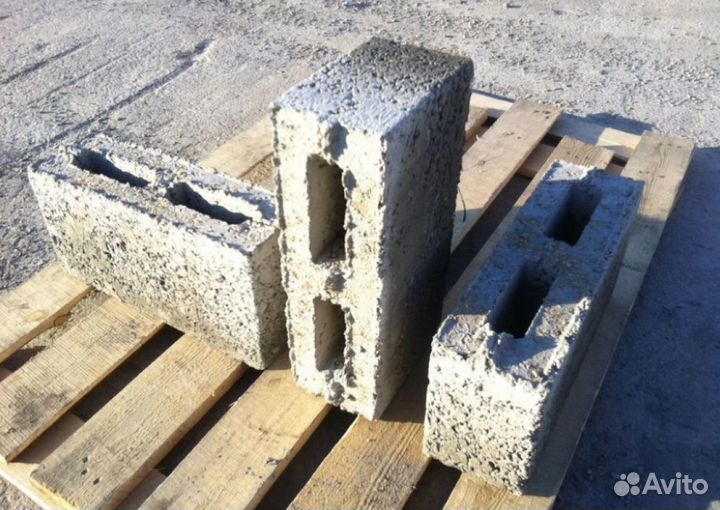 Керамзитобетонный блок пустотелый