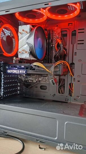 Материнская плата