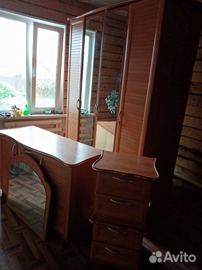 Мебель для спальни бу