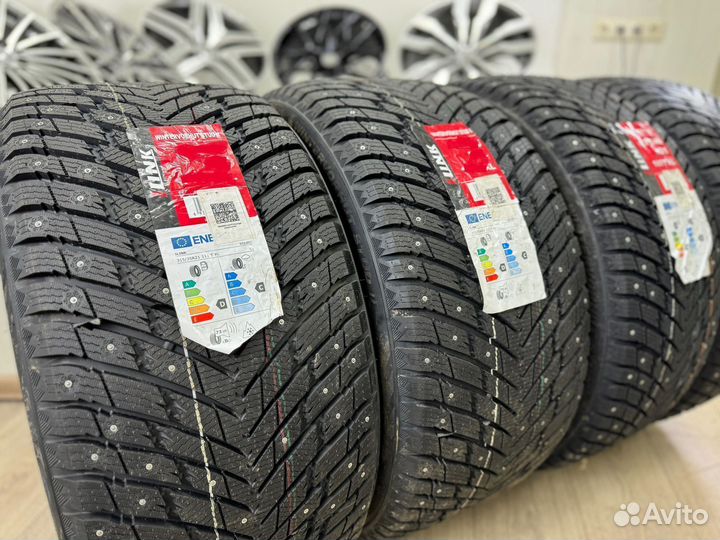 iLink Wintervorhut Stud II 225/45 R18 и 255/40 R18 94T