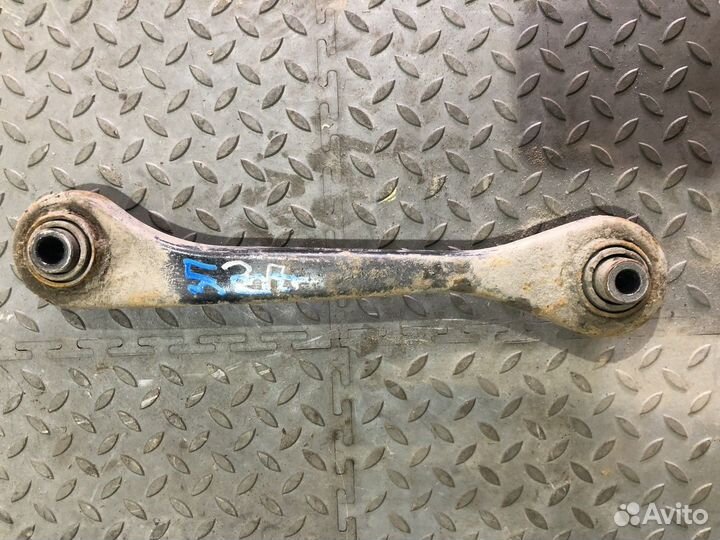Тяга подвески поперечная правая задняя