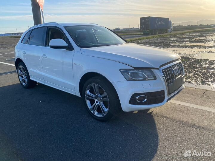 В разборе audi Q5 8R