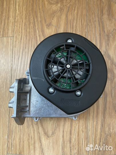 Вентилятор Vaillant 190248