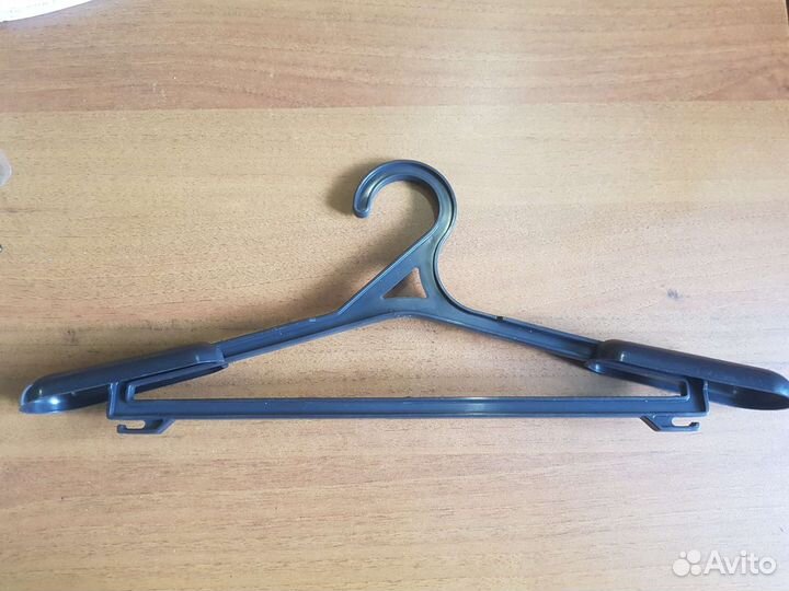 Вешалки-плечики для одежды регулируемые 44-54 раз