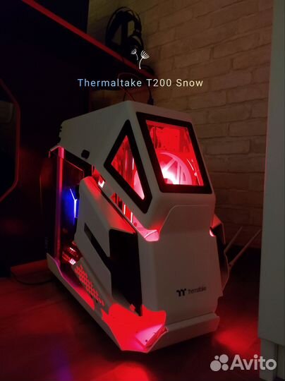 Корпус Thermaltake T200 + Блок питания GF2 650W