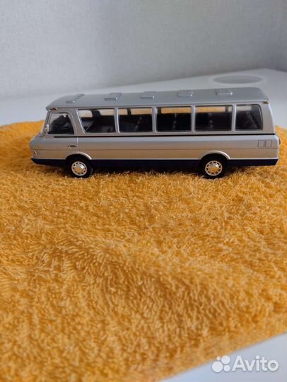 Модели автомобилей 1:43