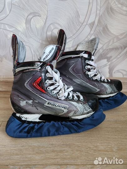 Профессиональные хоккейные коньки bauer vapor X 90