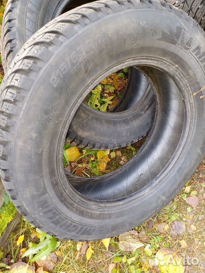 Michelin X-Ice North 3 215/65 R16