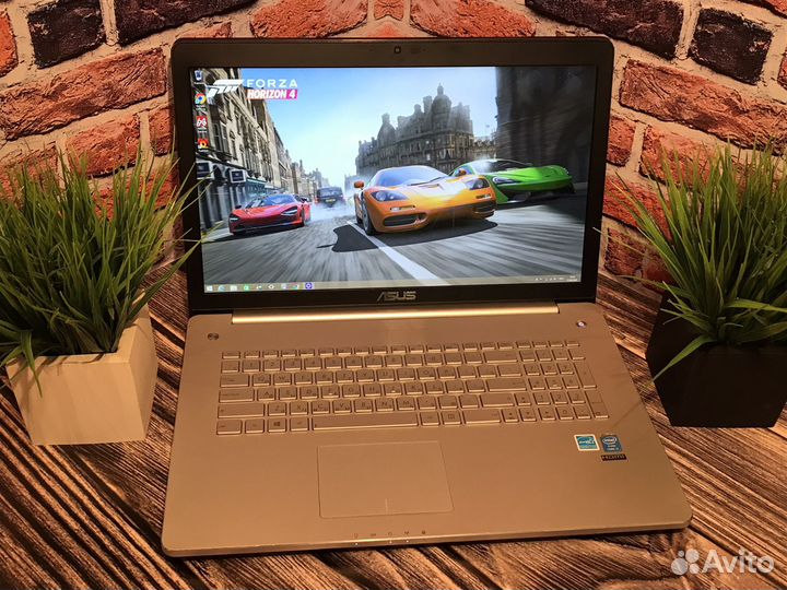 Игровой ноутбук Asus 17.3/Full HD/i7/4 ядра