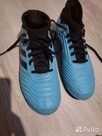 Футбольные бутсы adidas predator оригинал 35