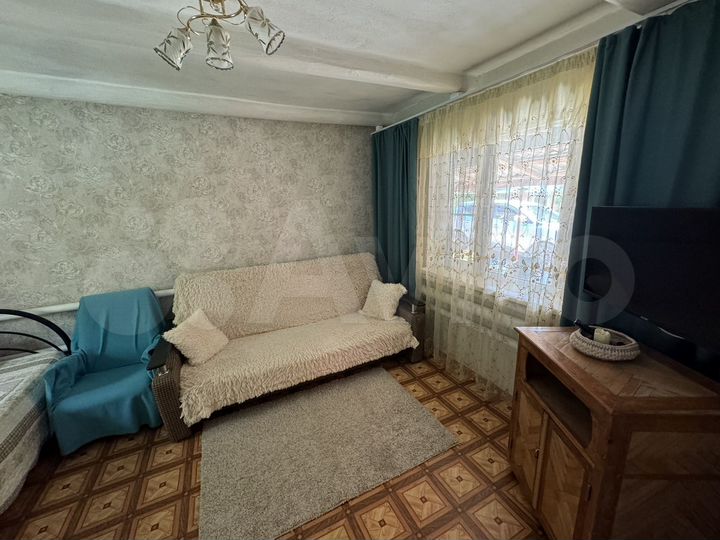 Дом 41 м² на участке 4 сот.