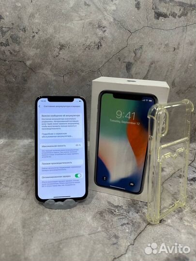 iPhone X, 64 ГБ