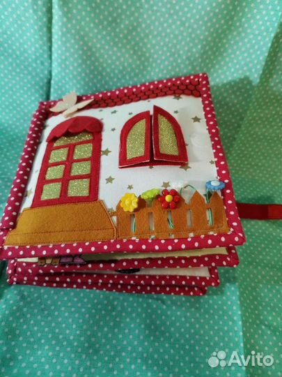 Развивающие книги из фетра и ткани для детей