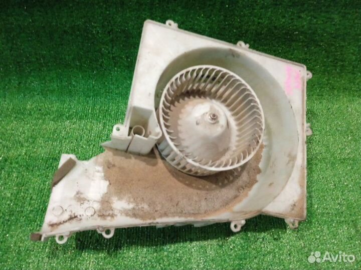 Мотор печки Nissan Bluebird Sylphy QNG10