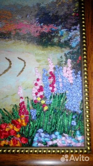 Картина лентами