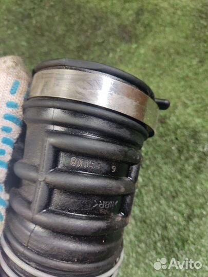 Патрубок воздушного фильтра Nissan 1.2 HR12DE