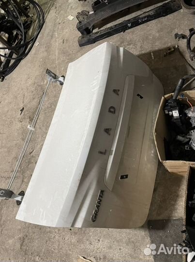 Крышка багажника LADA granta fl 2021