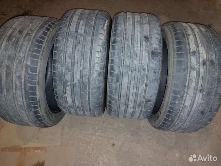 Nokian Tyres Hakka Black 2 255/45 R18