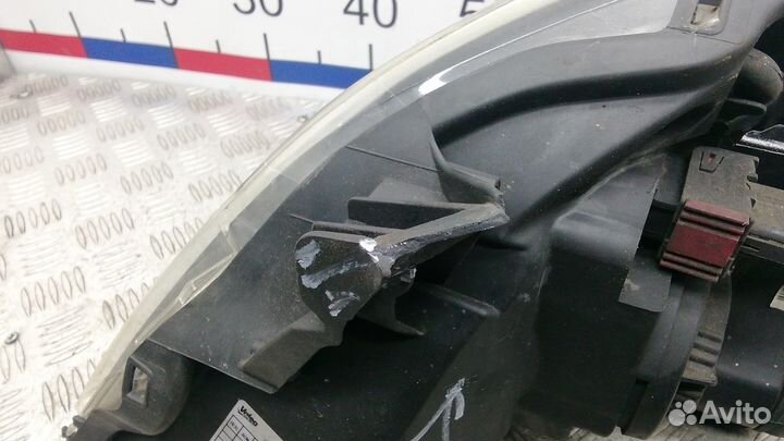 Фара Opel Vectra C (2002-2008)