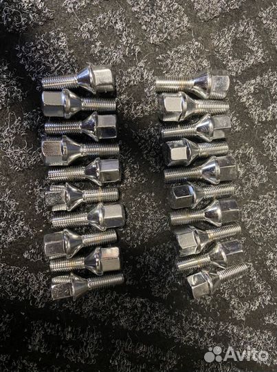 Колесные болты