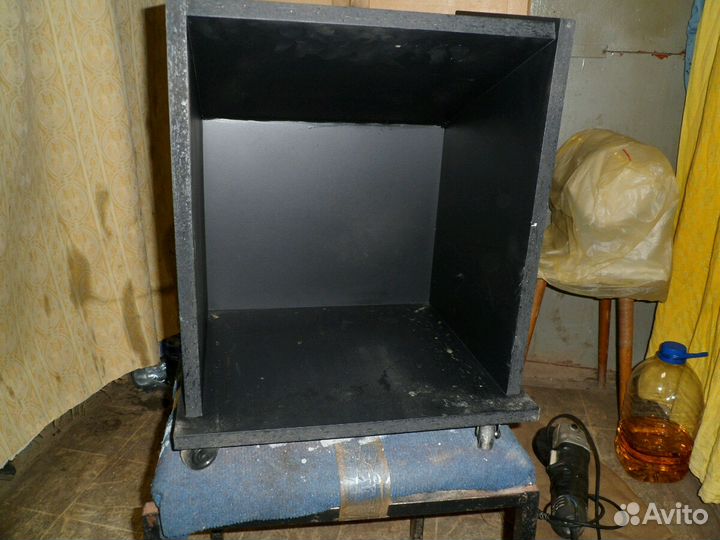 Стойки под акустику