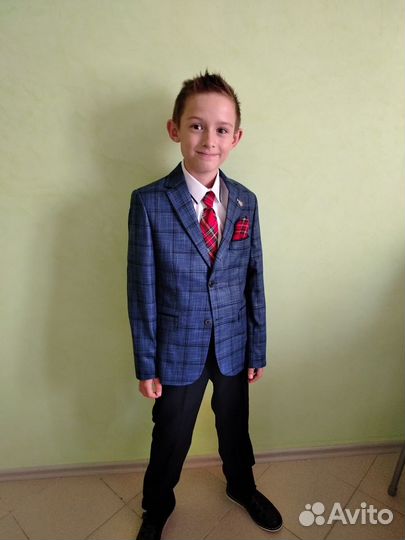 Пиджак школьный