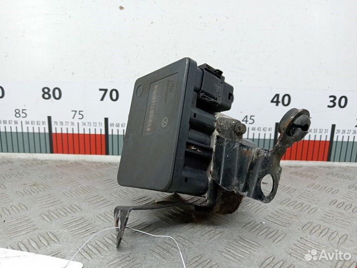 Блок ABS для Volkswagen Golf 4 1J0698117D