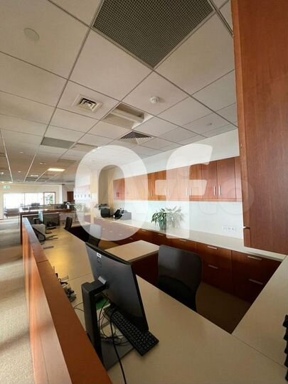 Сдам офисное помещение, 1050 м²