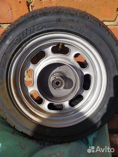 Колесо для скутера