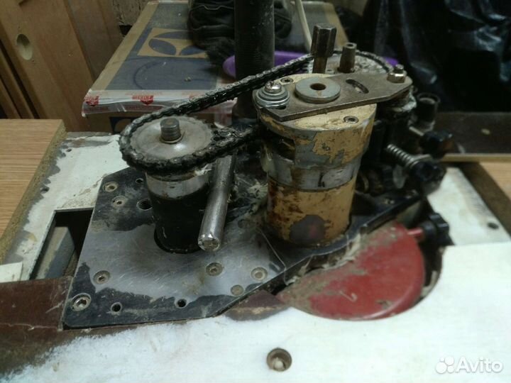 Ручной кромкооблицовочный станок бу KM-40