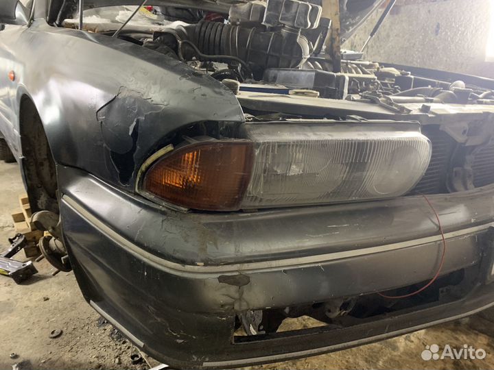 Фара передняя правая Mitsubishi Diamant