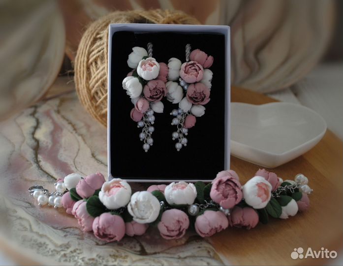 Браслет и серьги с пионами,на заказ