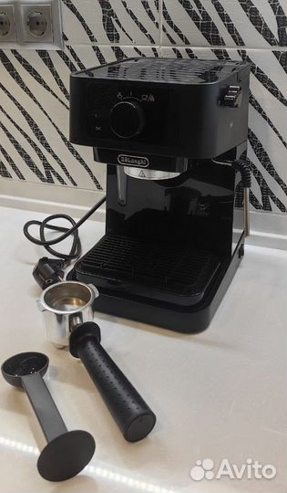 Кофемашина delonghi