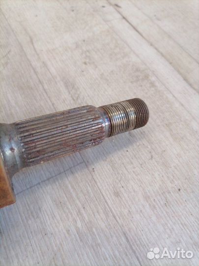 Привод передний правый Toyota Avensis T25 1zzfe