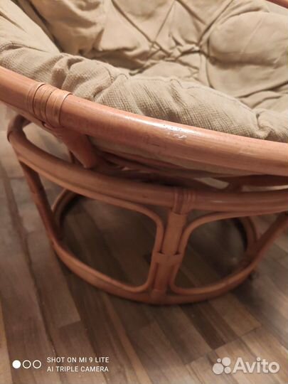 Кресло из ротанга папасан