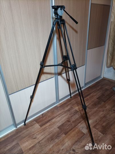 Видеоштатив Benro KH25RM