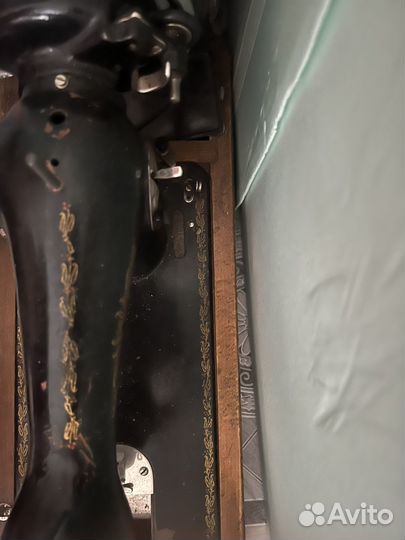 Швейная машина Singer